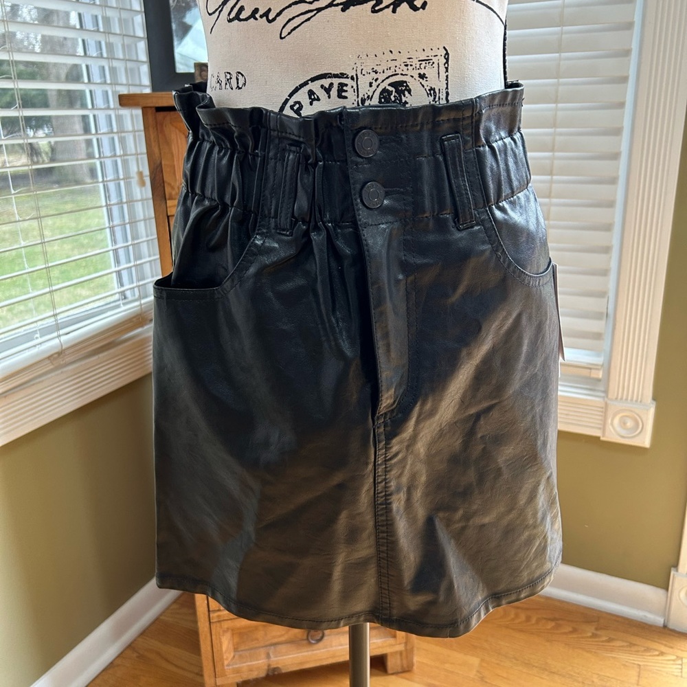 Leather Black Skirt Mini Skirt Size 5. Vegan